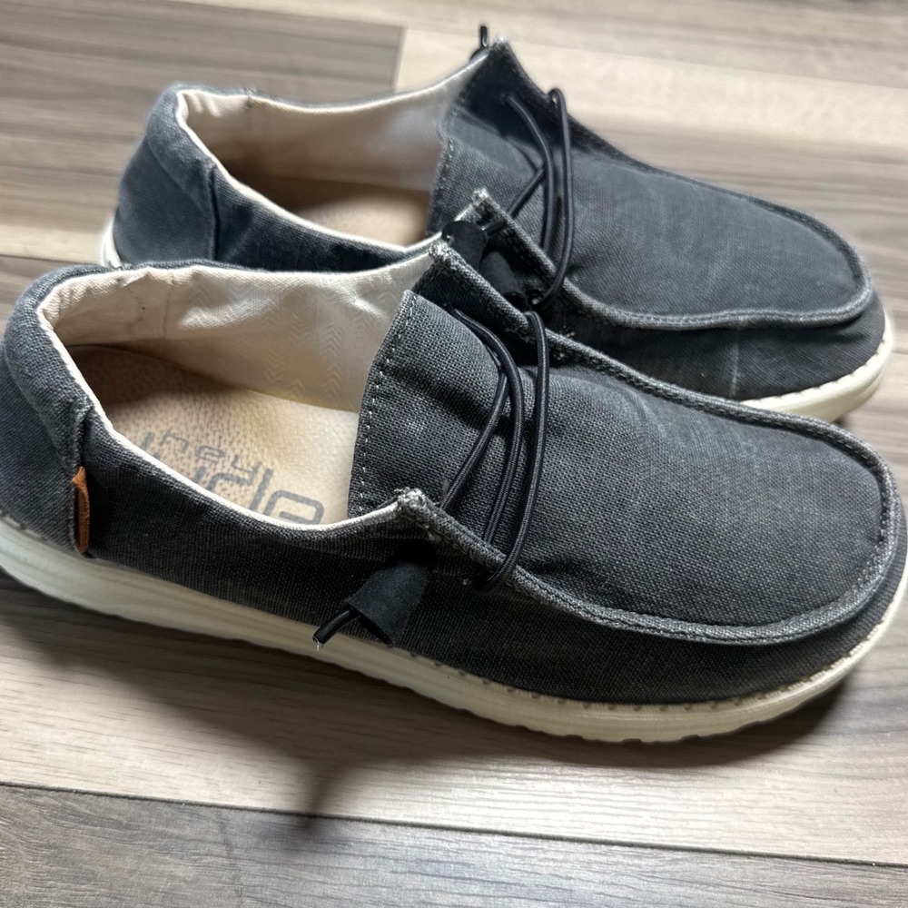 Hey Dude Wendy Chambray Off Black Charcoal Grey Slip On Loafers Womens Size 8